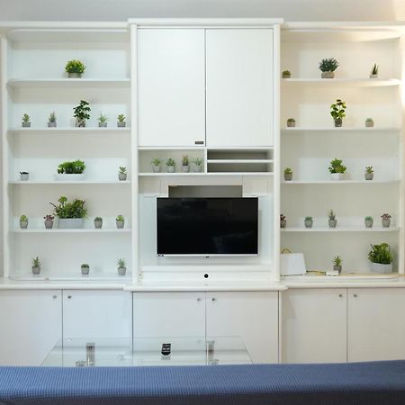 La Casa Di Flo Apartment Anzio Luaran gambar