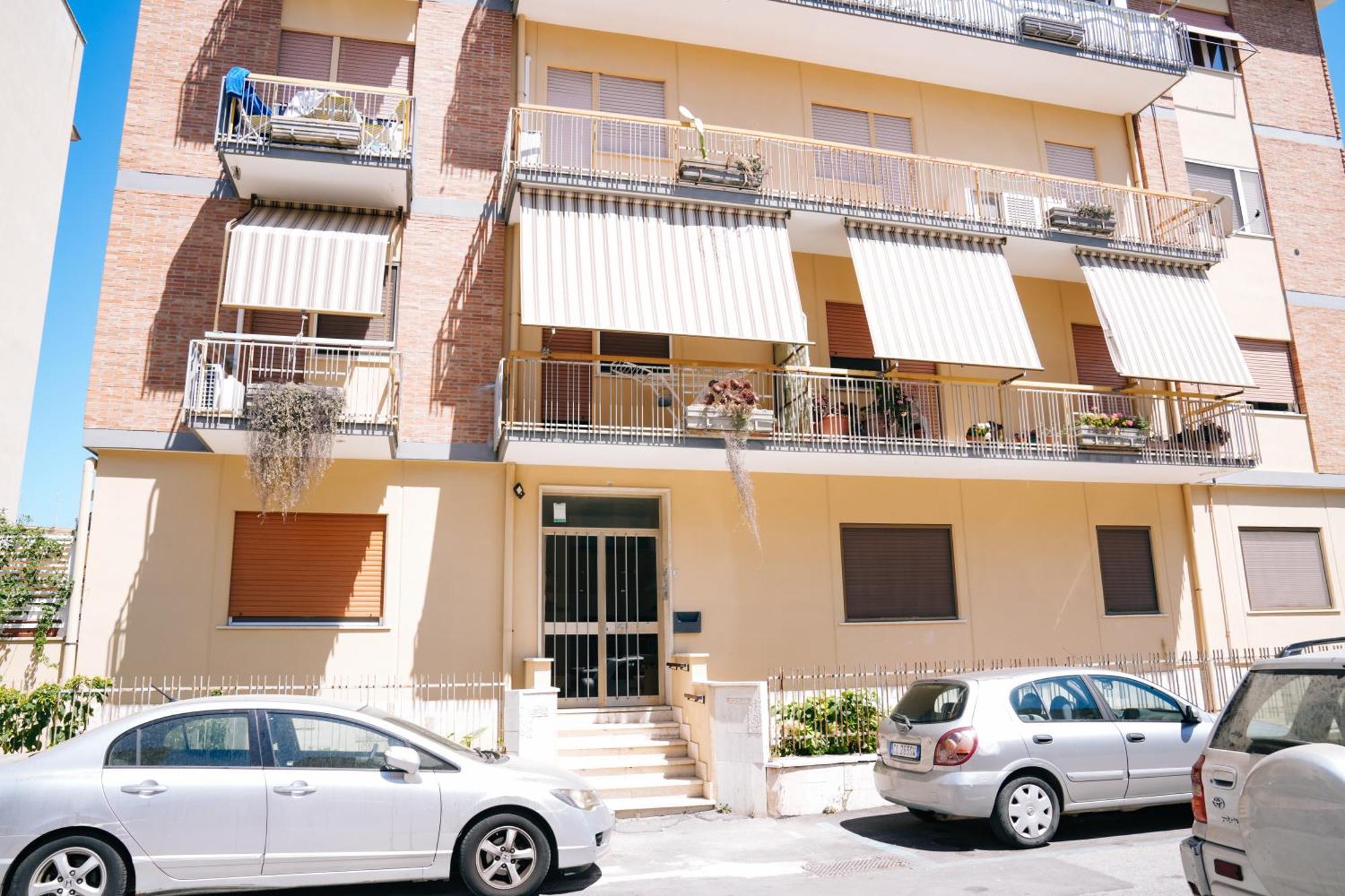 La Casa Di Flo Apartment Anzio Luaran gambar